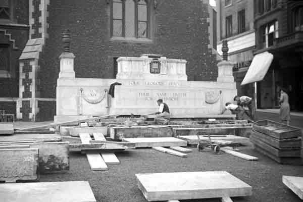 September 1938 - preparations underway to move
                      War Memorial