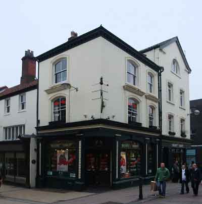 Kings Head pictured as Body Shop